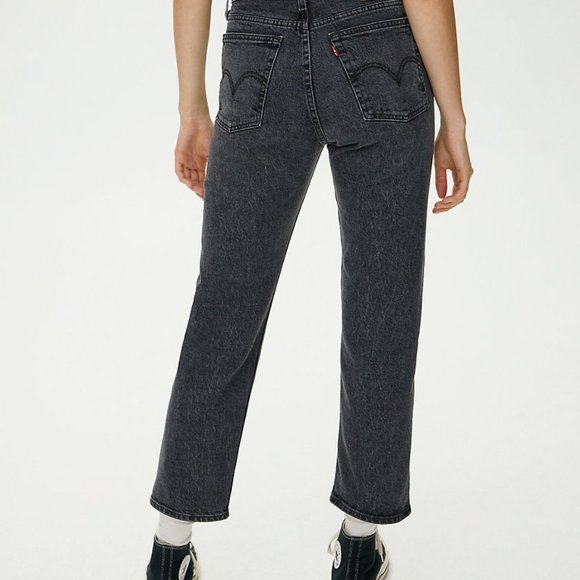 Levis Premium Womens Wedgie Straight Crop Denim Jeans Black Gray High Rise NWT - Picture 7 of 14
